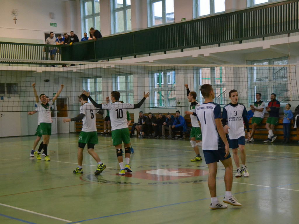 Po dłuższej przerwie wraca ligi siatkówki
