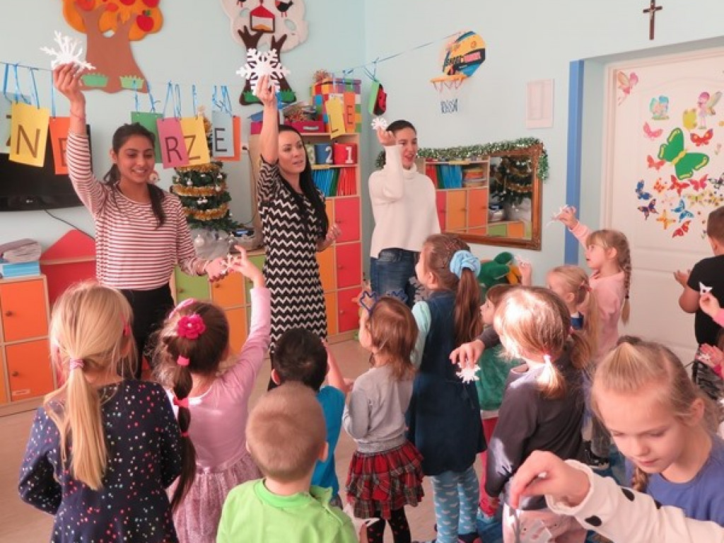 Warsztaty językowe i kulturoznawcze w Szkole Podstawowej w Domaszewnicy