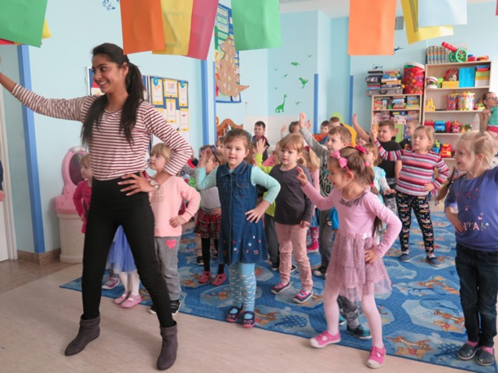 Warsztaty językowe i kulturoznawcze w Szkole Podstawowej w Domaszewnicy