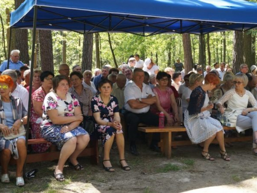 Blizna na twarzy Ojczyzny - uroczystości na Uroczysku 