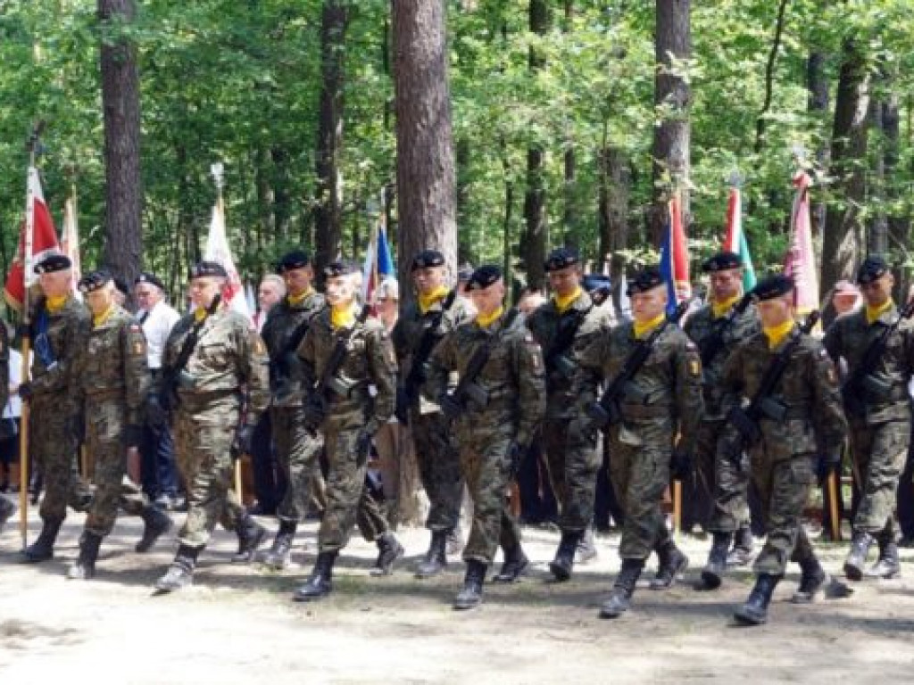 Blizna na twarzy Ojczyzny - uroczystości na Uroczysku 