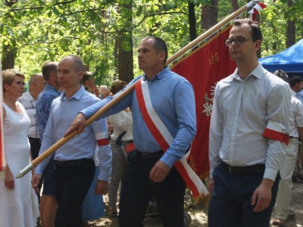 Blizna na twarzy Ojczyzny - uroczystości na Uroczysku 