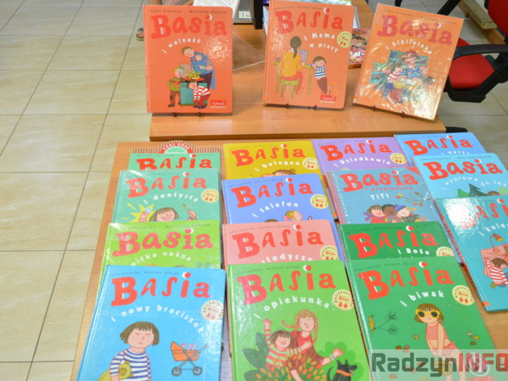 Patriotyzm na wesoło - spotkanie z pisarką Zofią Stanecką w MBP