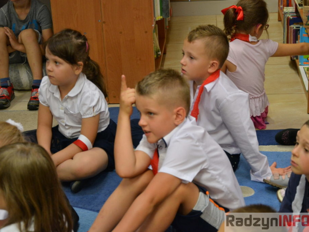 Patriotyzm na wesoło - spotkanie z pisarką Zofią Stanecką w MBP