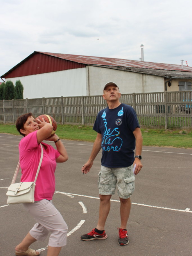 Seniorzy powalczyli o medal w 'Senioradzie'