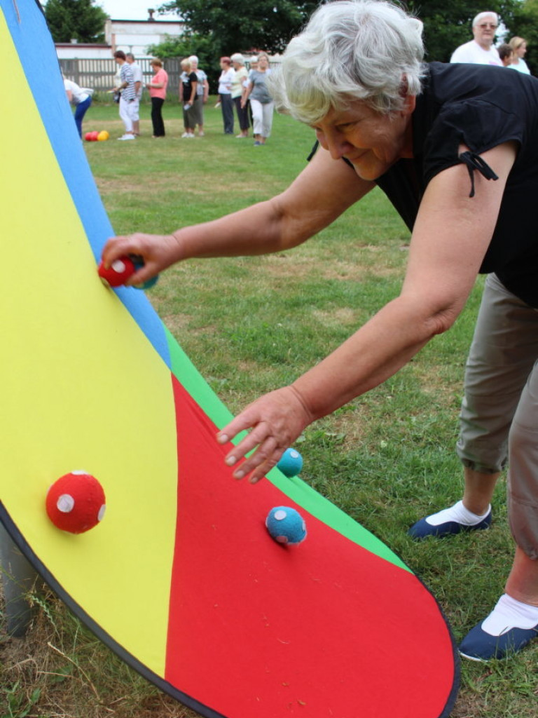 Seniorzy powalczyli o medal w 'Senioradzie'