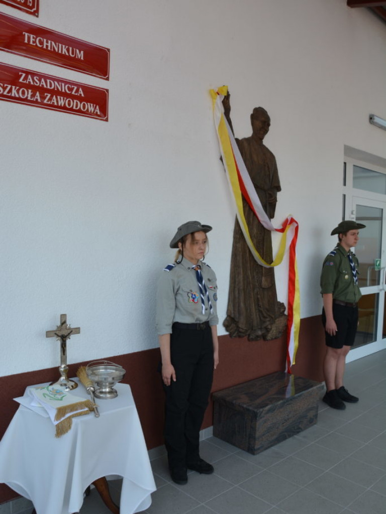 Odsłonięcie pomnika Jana Pawła II