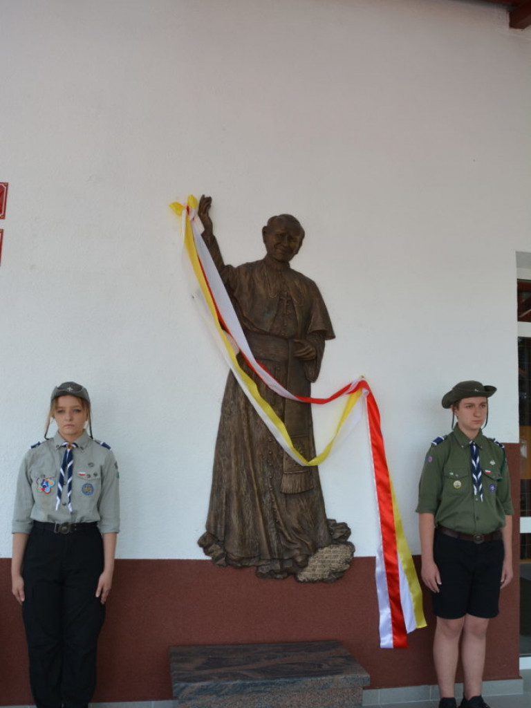 Odsłonięcie pomnika Jana Pawła II