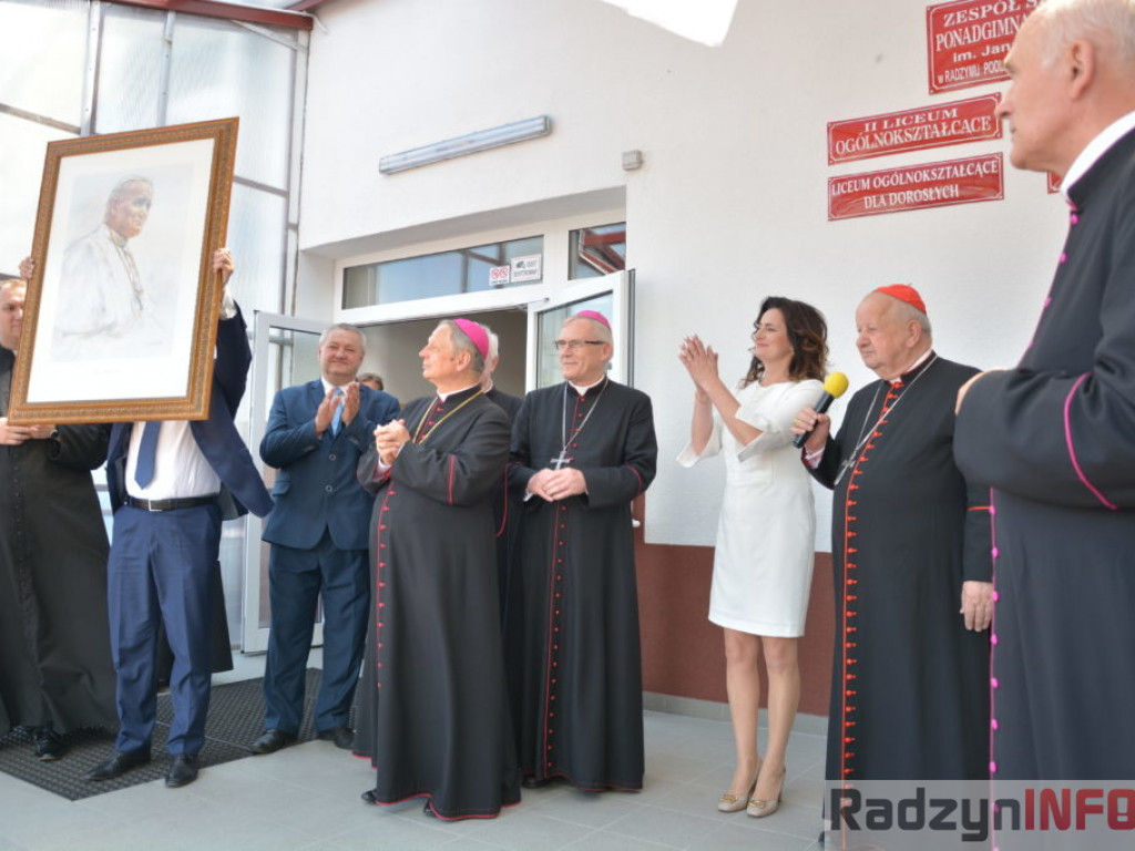 Odsłonięcie pomnika Jana Pawła II