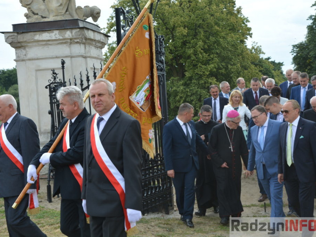 Odsłonięto pamiątkową tablicę na Pałacu Potockich