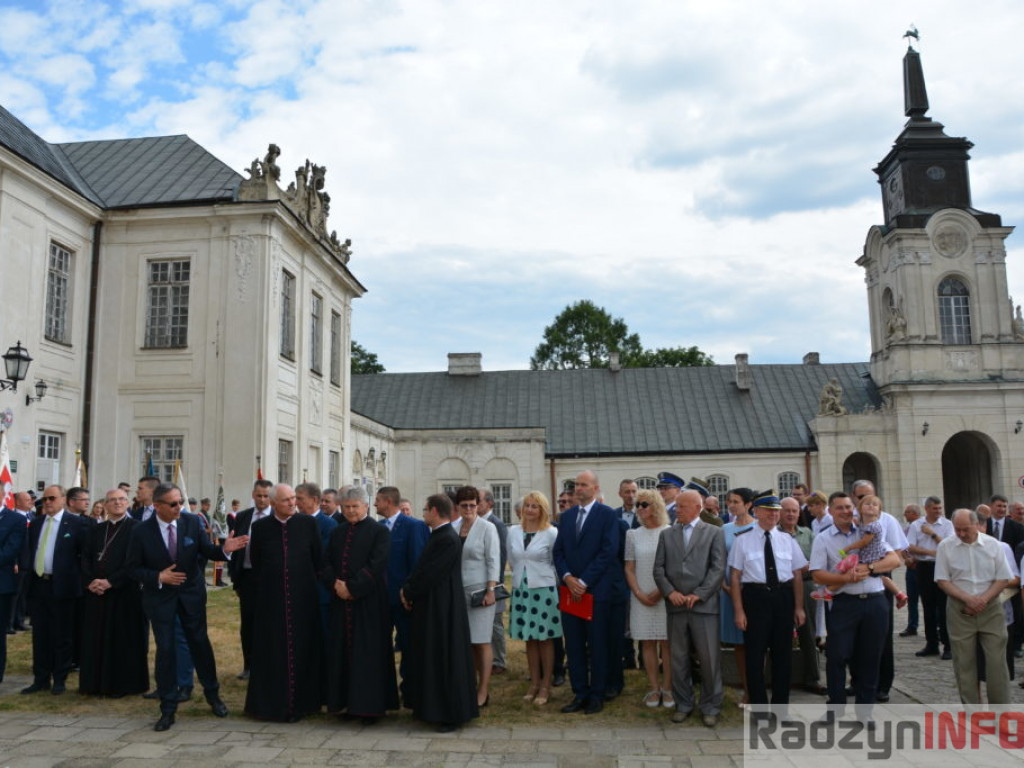 Odsłonięto pamiątkową tablicę na Pałacu Potockich