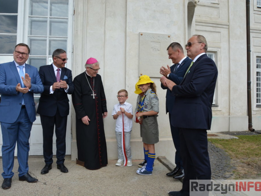 Odsłonięto pamiątkową tablicę na Pałacu Potockich