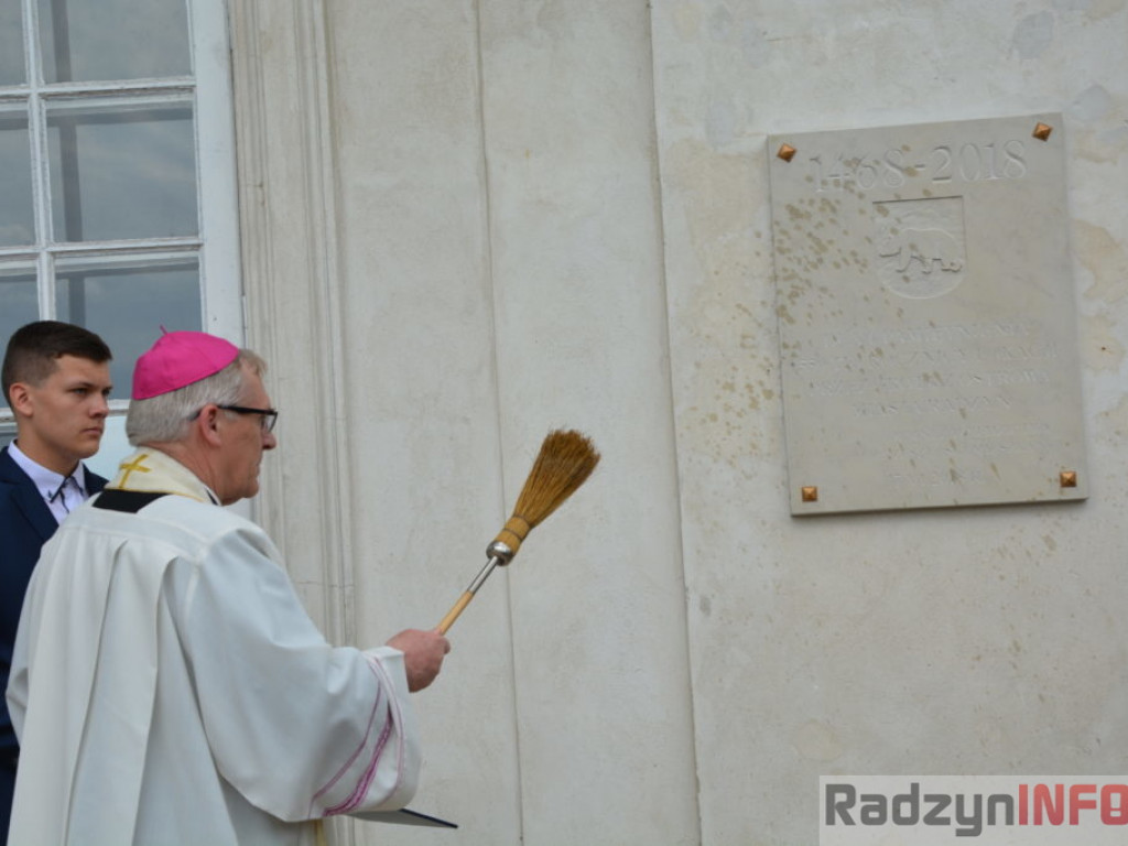 Odsłonięto pamiątkową tablicę na Pałacu Potockich