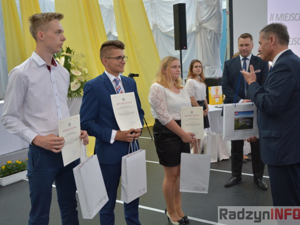 Idźmy w przyszłość z Nadzieją! Święto szkół im. Jana Pawła II w ZSP