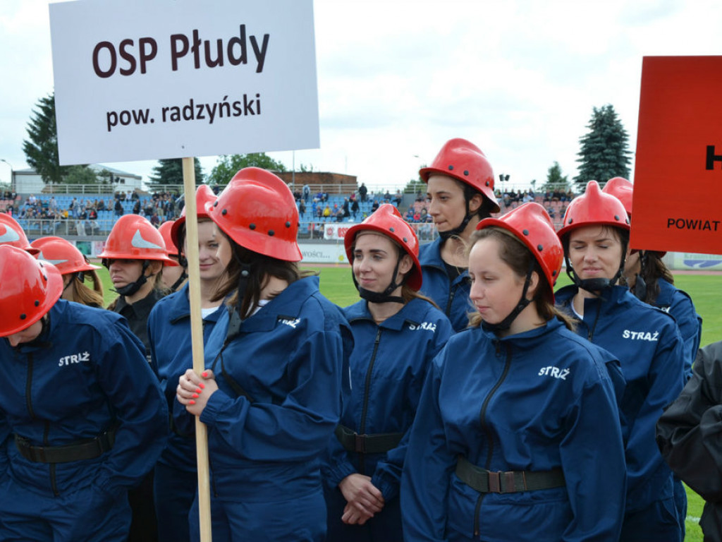 IV miejsce kobiecej drużyny OSP Płudy na  zawodach sportowo-pożarniczych