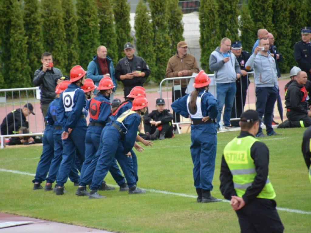 IV miejsce kobiecej drużyny OSP Płudy na  zawodach sportowo-pożarniczych