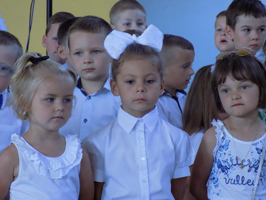 Przedszkolaki żegnają szkołę, witają wakacje!