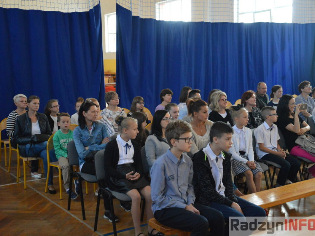 Najlepsi uczniowie z Gminy Radzyń nagrodzeni