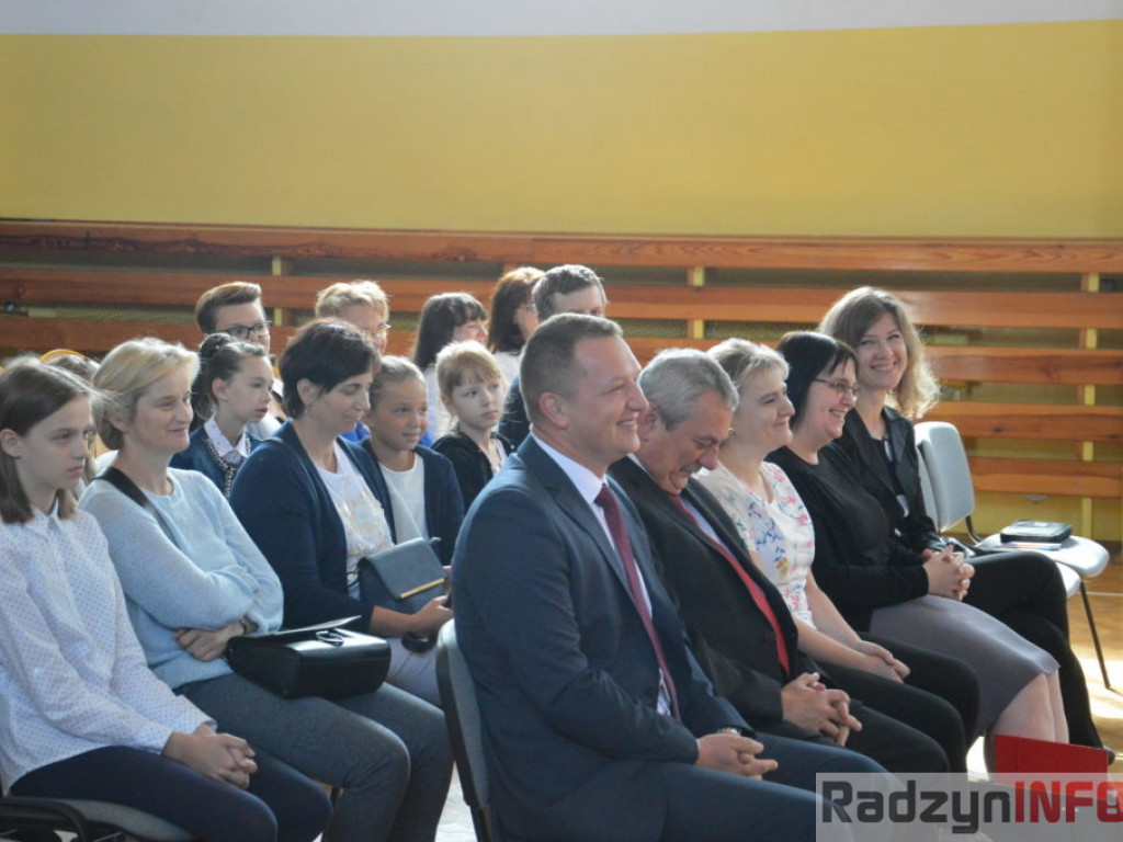 Najlepsi uczniowie z Gminy Radzyń nagrodzeni