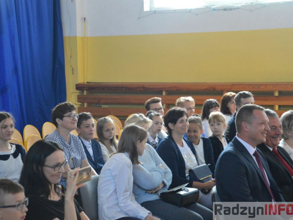Najlepsi uczniowie z Gminy Radzyń nagrodzeni