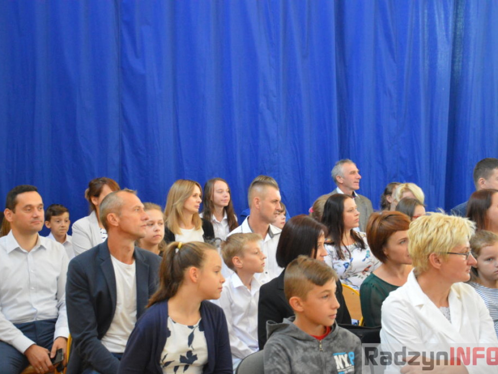 Najlepsi uczniowie z Gminy Radzyń nagrodzeni