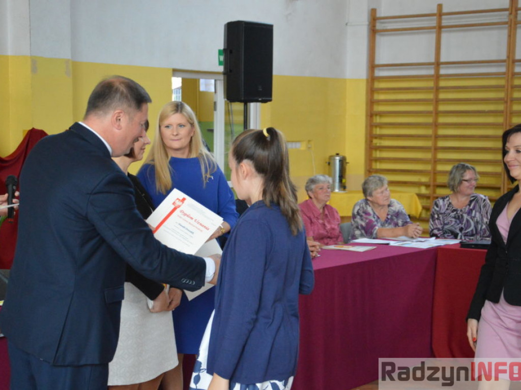 Najlepsi uczniowie z Gminy Radzyń nagrodzeni