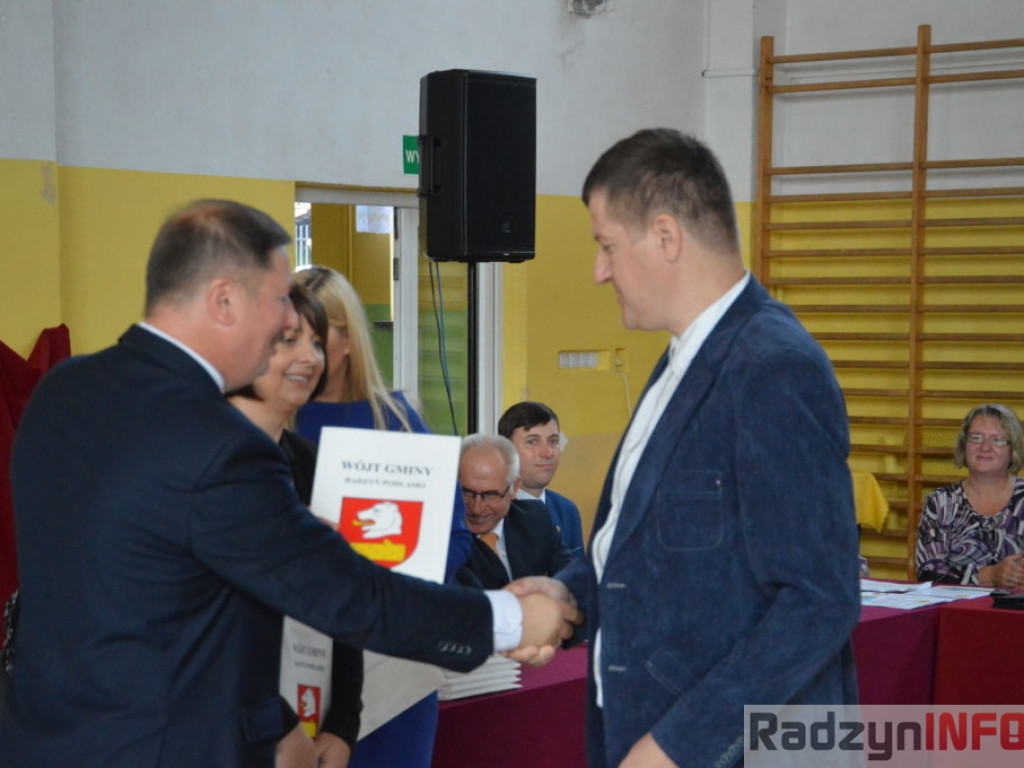 Najlepsi uczniowie z Gminy Radzyń nagrodzeni
