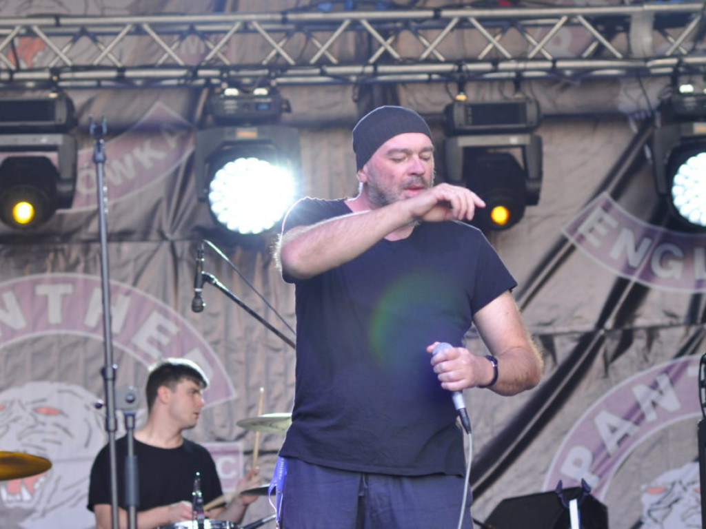I zatrzęsła się ziemia w Komarówce