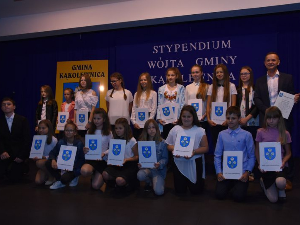 Stypendia Wójta Gminy Kąkolewnica