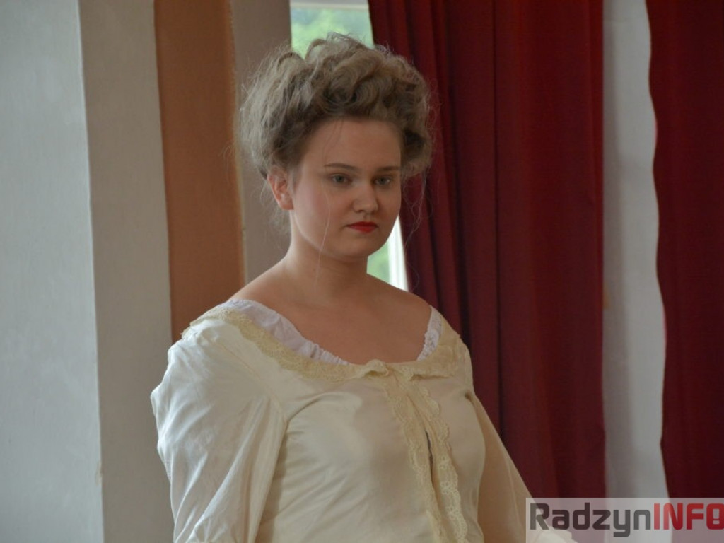 Od Grota z Ostrowa do Napoleona, czyli pokaz mody historycznej