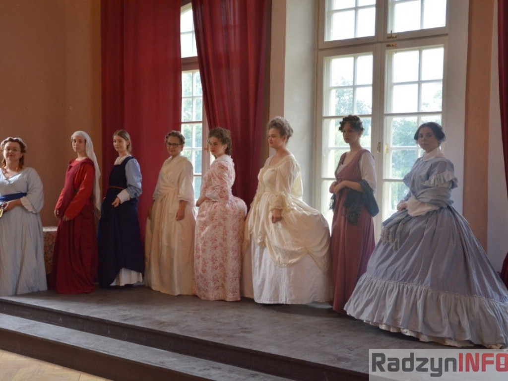 Od Grota z Ostrowa do Napoleona, czyli pokaz mody historycznej