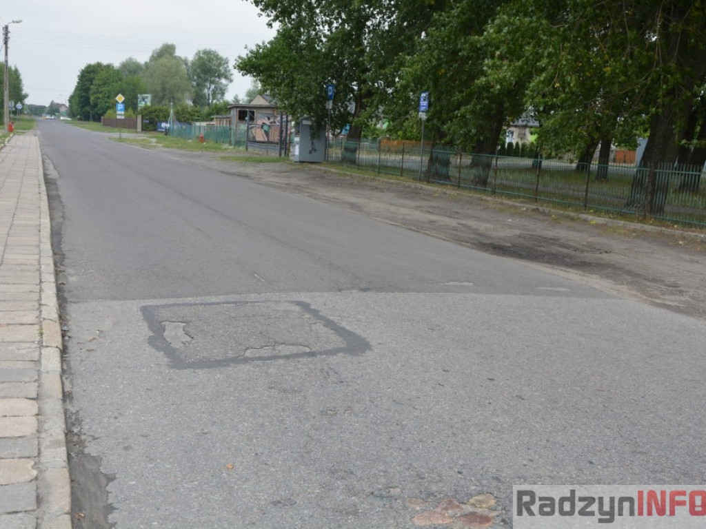 Targ dziurami stoi, czyli plac i ul. Targowa