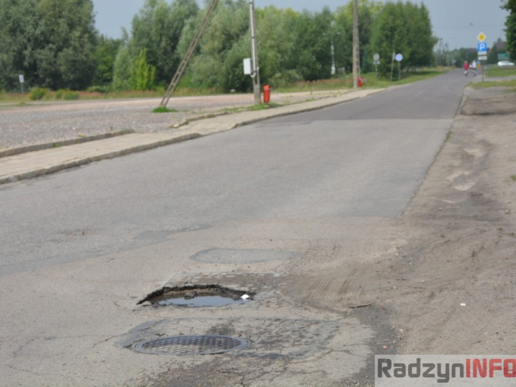 Targ dziurami stoi, czyli plac i ul. Targowa