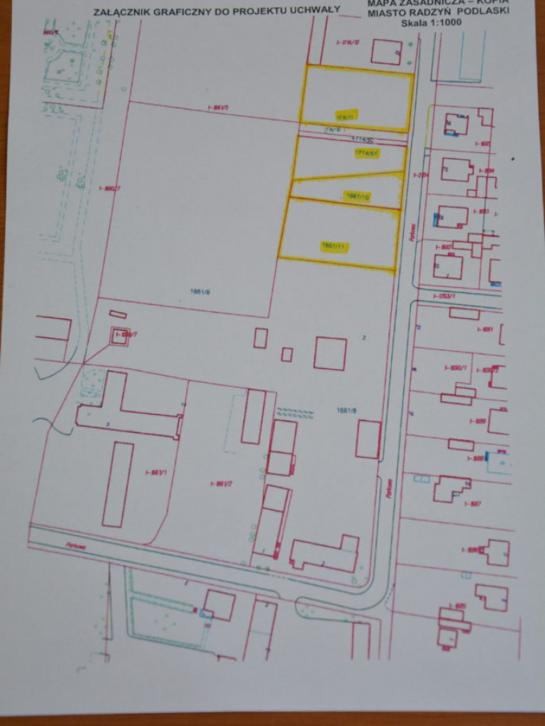 Przyjęto uchwałę ws. zgody na zbycie działek położonych w sąsiedztwie Pałacu
