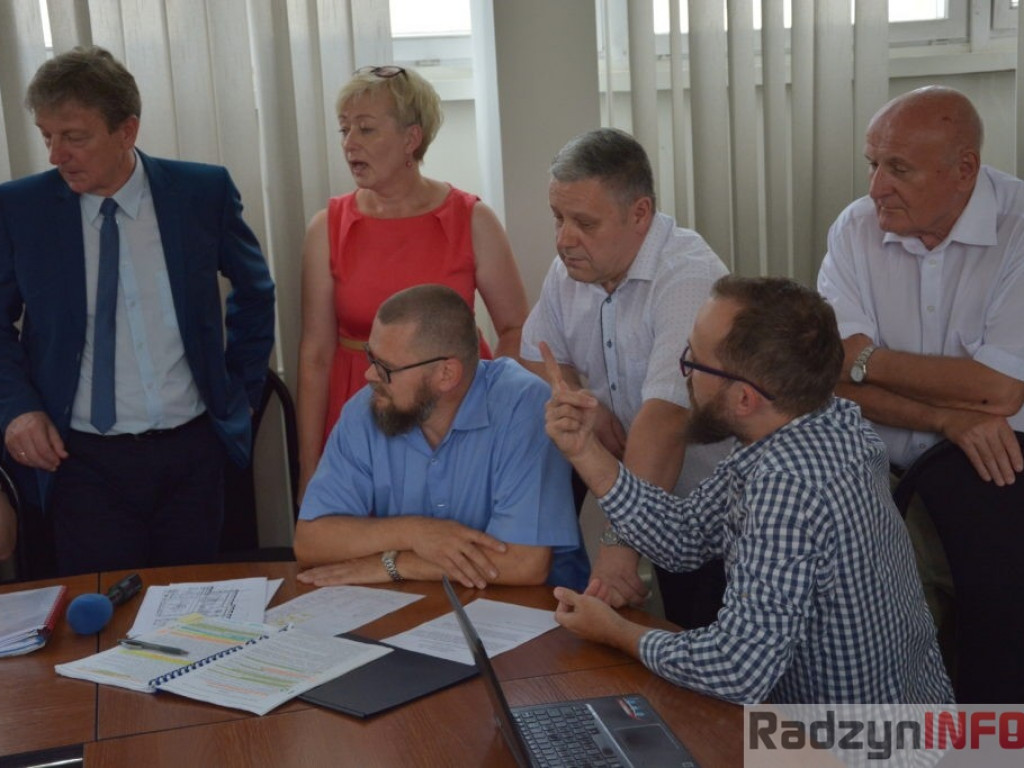 Przyjęto uchwałę ws. zgody na zbycie działek położonych w sąsiedztwie Pałacu