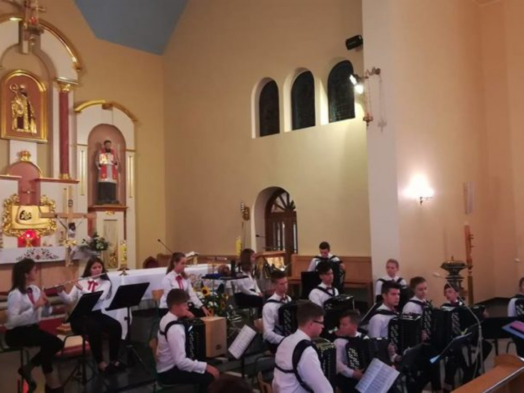 Arti Sentemo na wakacyjnym szlaku