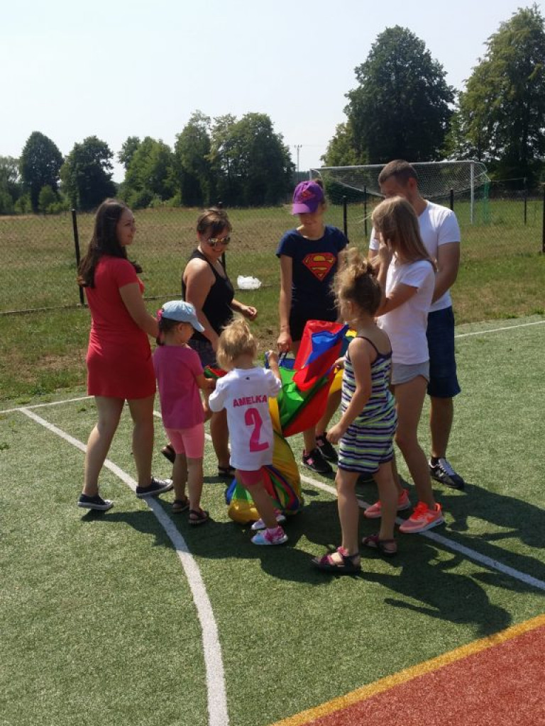 Kolorowy lipiec w Gminnym Ośrodku Kultury i Sportu