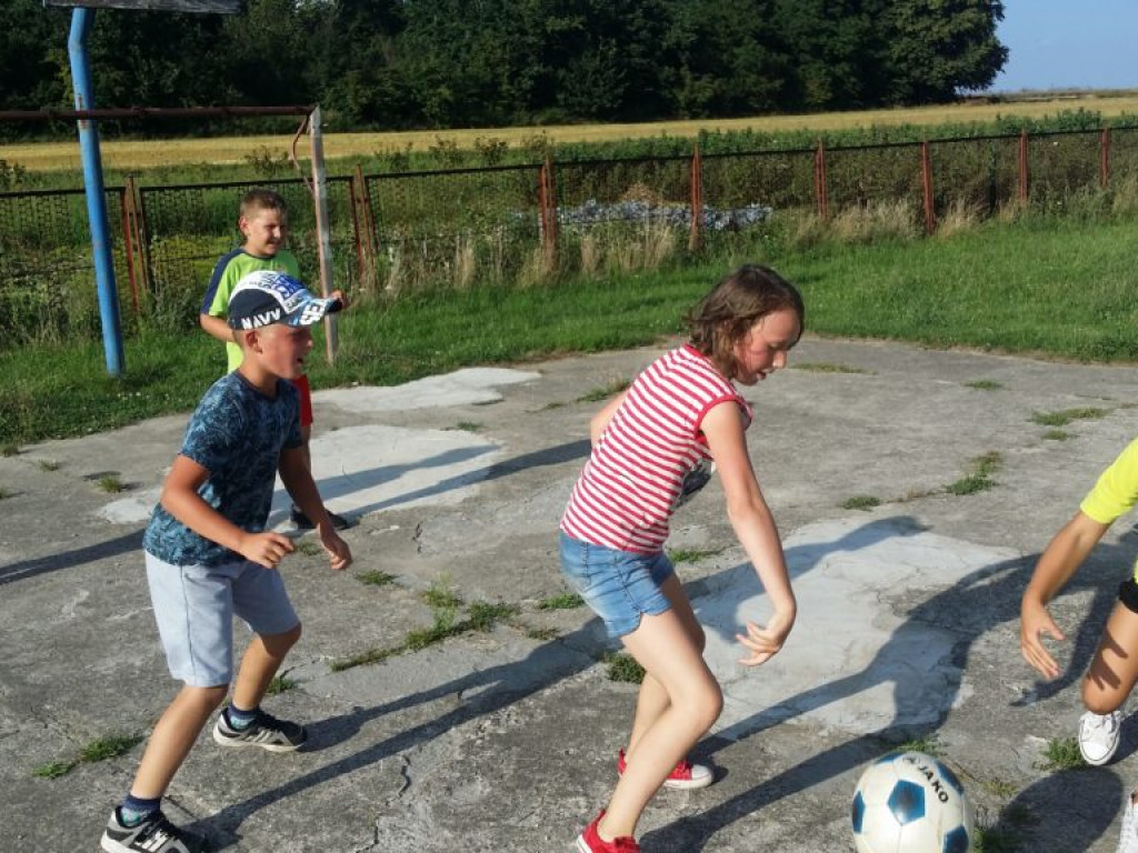 Kolorowy lipiec w Gminnym Ośrodku Kultury i Sportu