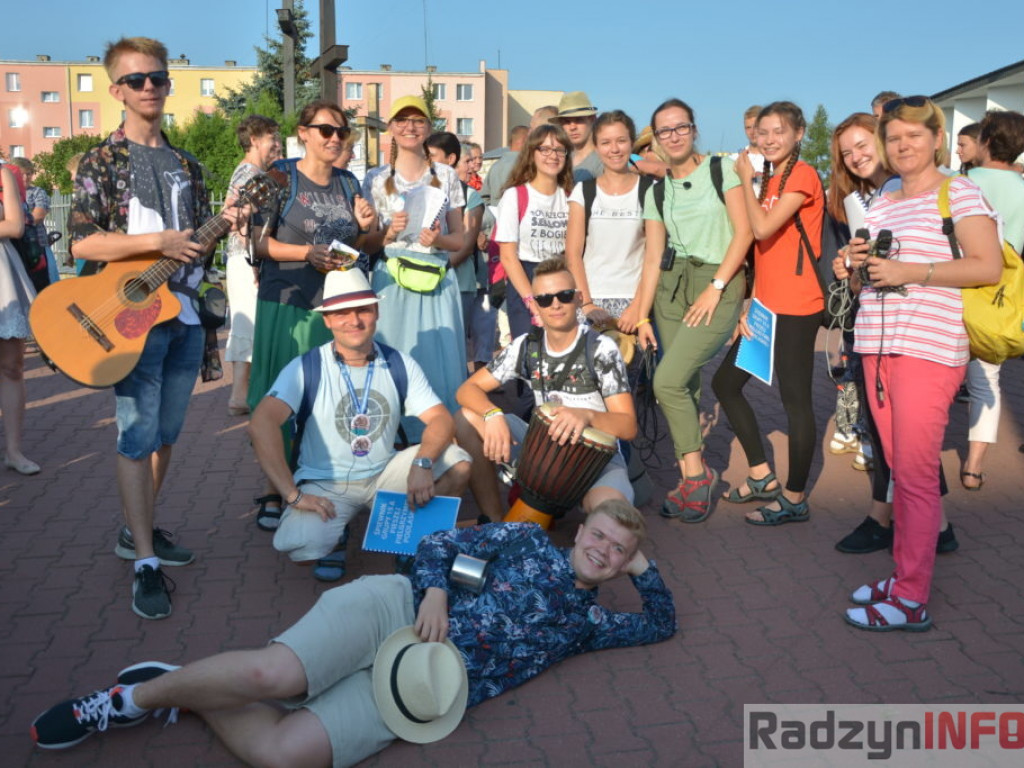 Pątnicy wyruszyli w dalszą drogę