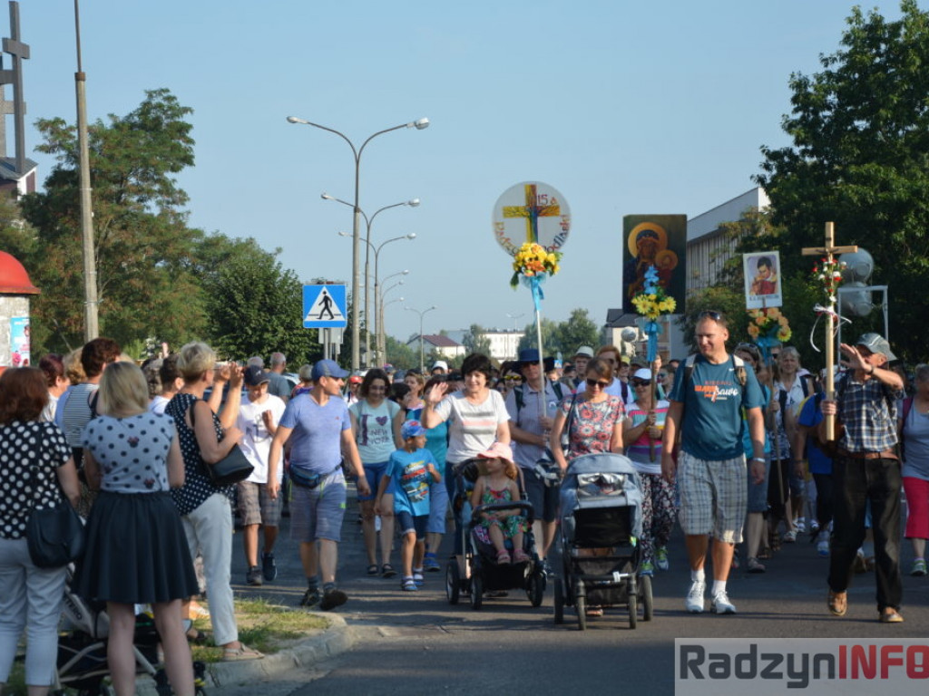 Pątnicy wyruszyli w dalszą drogę