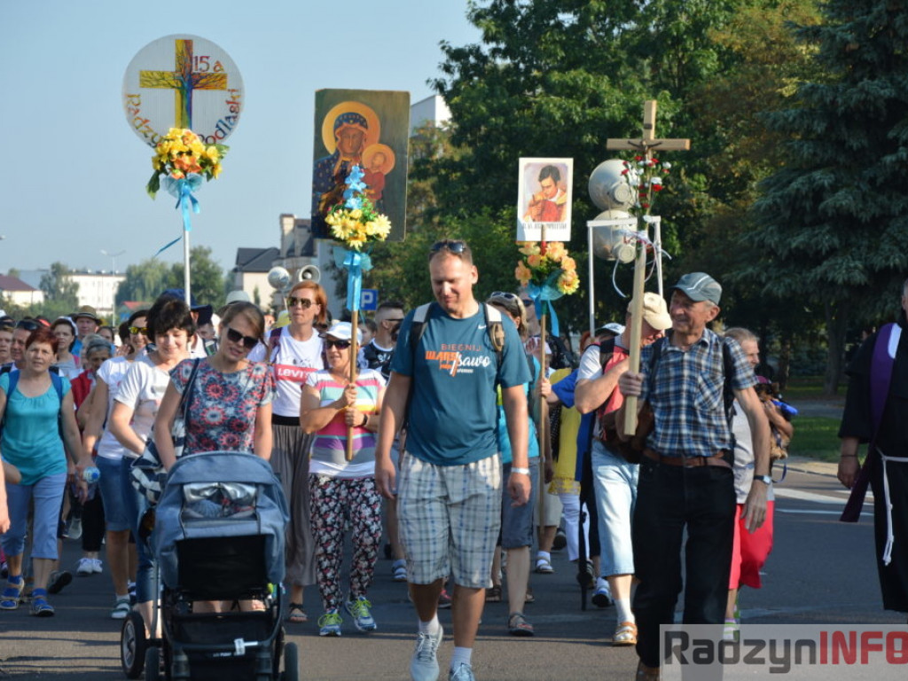 Pątnicy wyruszyli w dalszą drogę