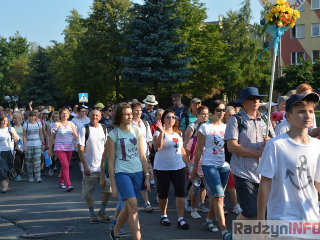 Pątnicy wyruszyli w dalszą drogę