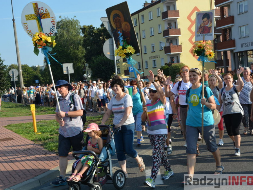 Pątnicy wyruszyli w dalszą drogę