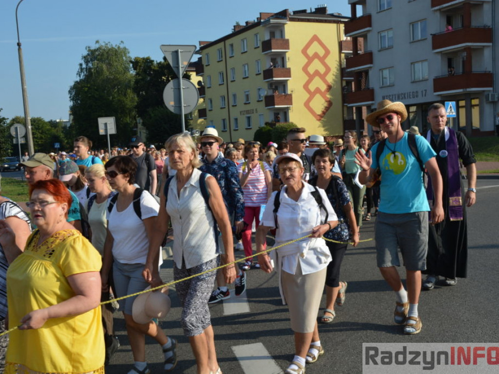 Pątnicy wyruszyli w dalszą drogę