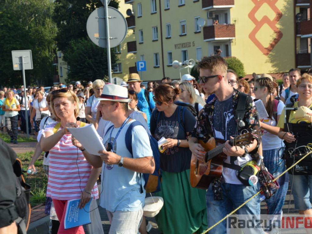 Pątnicy wyruszyli w dalszą drogę