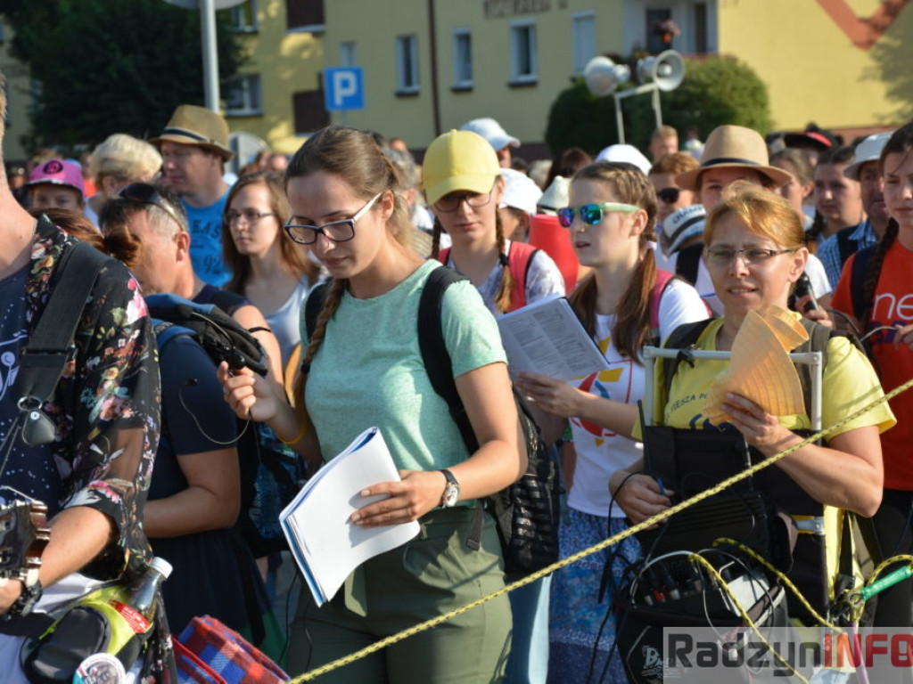 Pątnicy wyruszyli w dalszą drogę