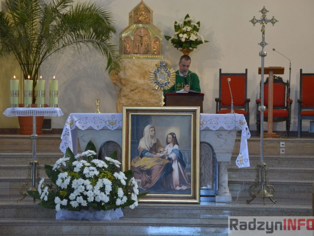 Nowy obraz patronki parafii św. Anny