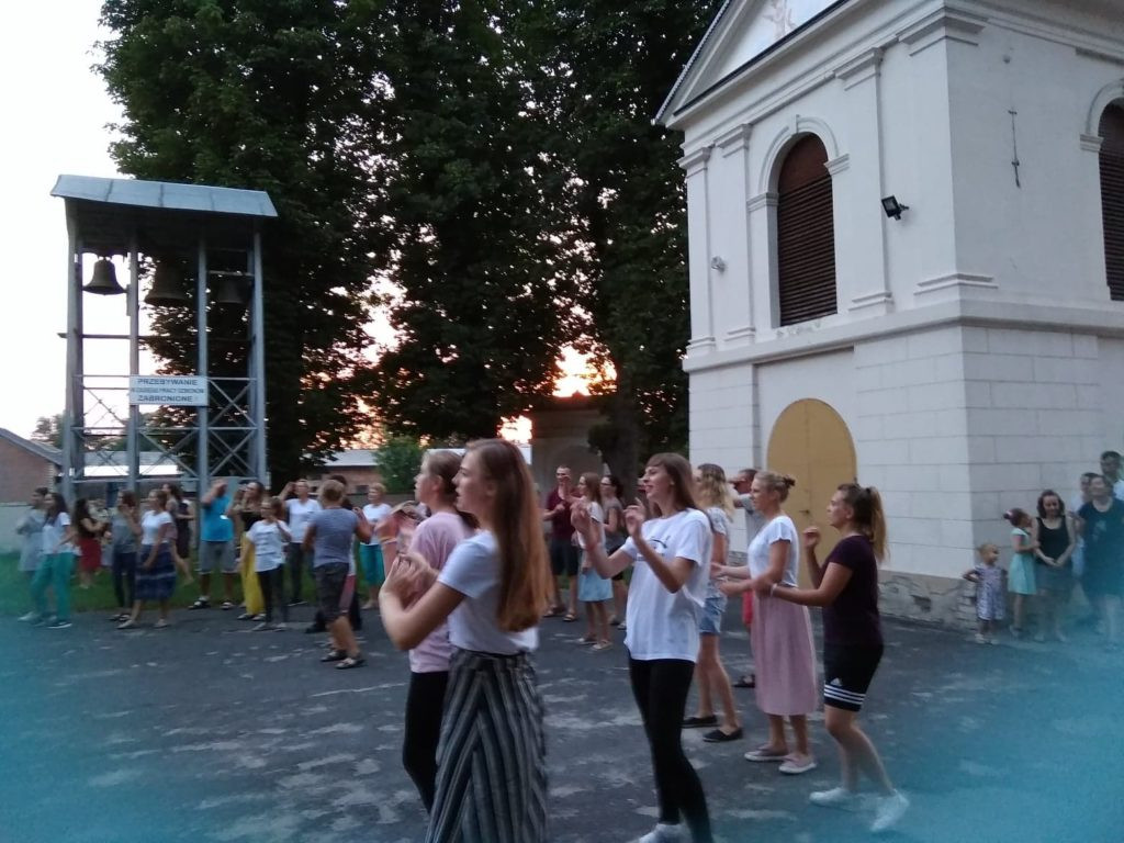 Od tygodnia w drodze