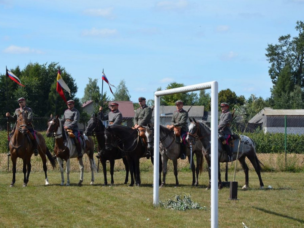 Wojskowa niedziela w Gminie Radzyń