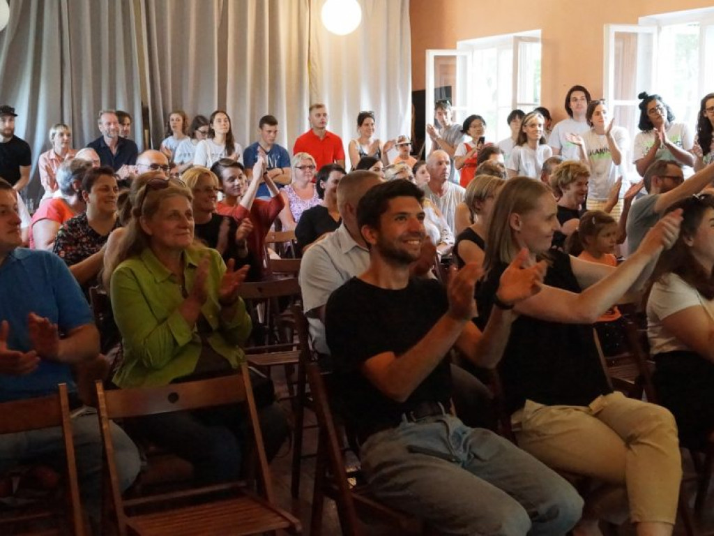 Zasiać ziarno otwarcia na drugiego człowieka i troski o lokalną społeczność